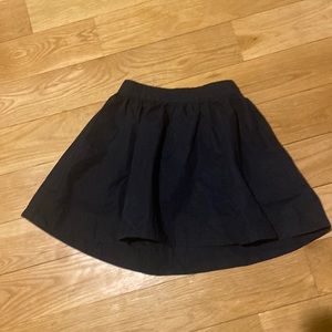 Kate Spade girls skirt in black with pockets, size 10